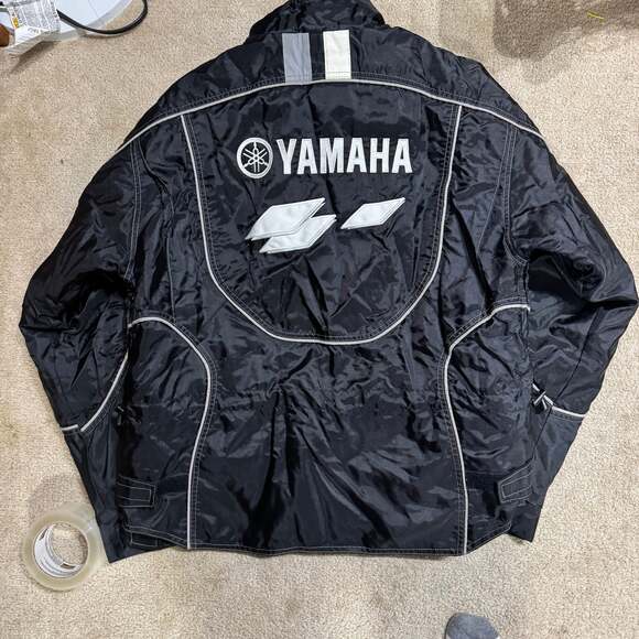 Yamaha Snowmobile Racing Medium - Picture 2 of 3